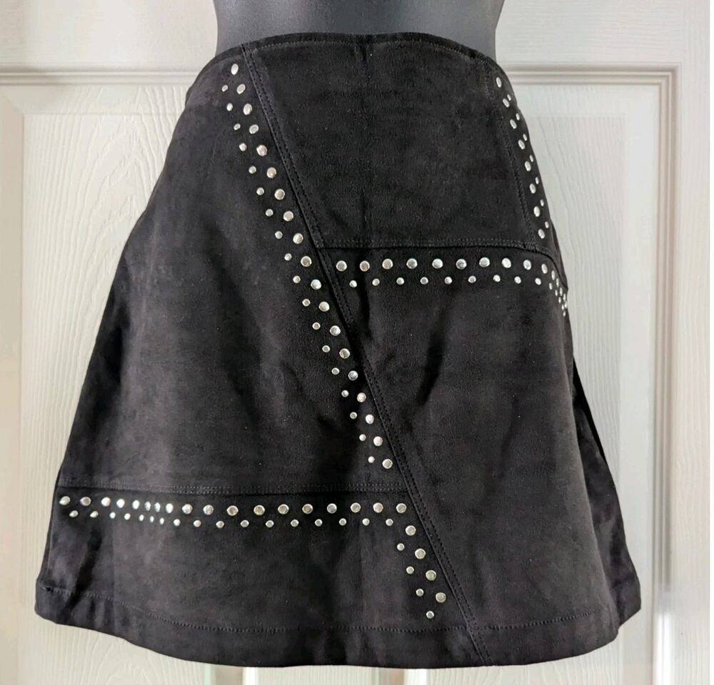 Express Women's Faux Suede Mini Skirt Side Zip Sz 4